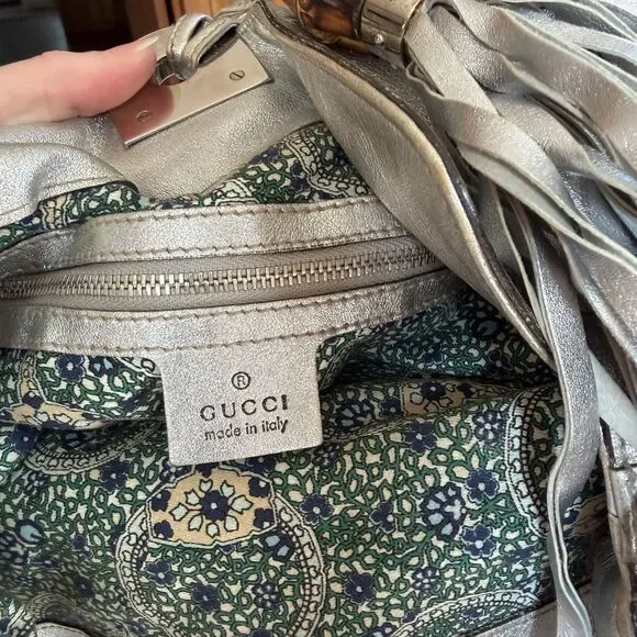 Authentic GUCCI Metallic Silver Leather Medium Indy Babouska Top Handle Bag - Picture 14 of 16